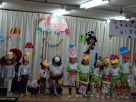 4月生まれのお誕生会の様子