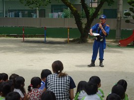 避難訓練・通報訓練・消火訓練の様子