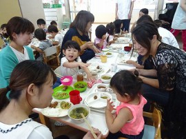 試食会の様子