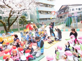 新入園児歓迎会の様子